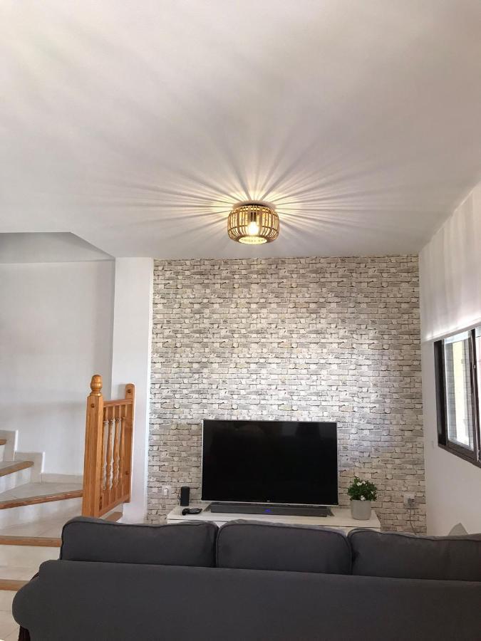 הוילה סנטה פולה Nice House With Amazing Swimming Pool/ Just 5 Min From Beach מראה חיצוני תמונה
